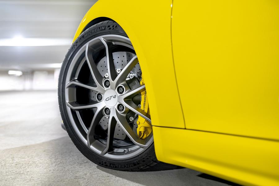 Детали экстерьера Porsche 718 Cayman GT4 (982C) 2019 года  (NA) (фото 21 из 30)